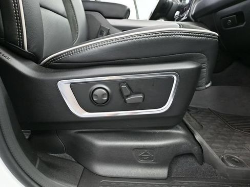 Used 2025 RAM 1500 Laramie w/ Night Edition AWD/4WD image 54