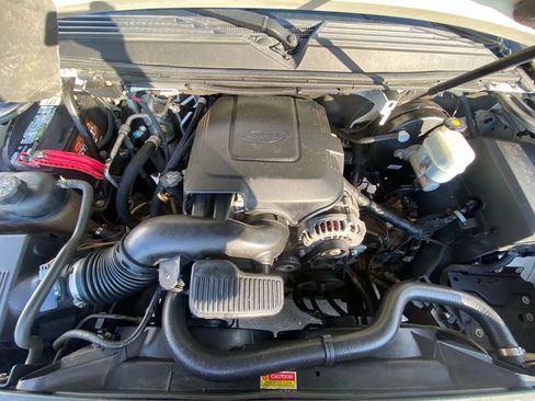 Used 2009 GMC Yukon XL Denali AWD/4WD image 7