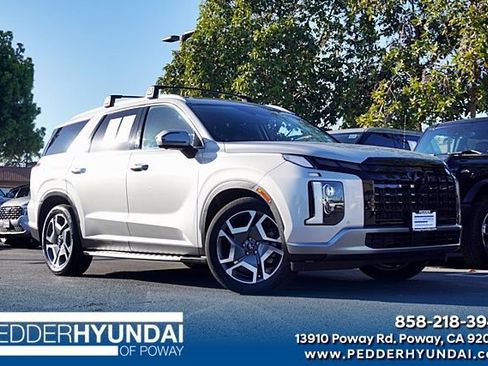 Used 2025 Hyundai Palisade SEL image 1