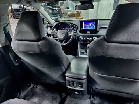 Used 2023 Toyota RAV4 XLE AWD/4WD image 20