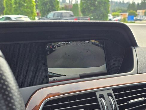 Used 2013 Mercedes-Benz C 250 Sedan image 23
