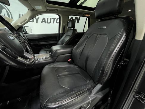 Used 2019 Ford Expedition Max Platinum AWD/4WD image 14