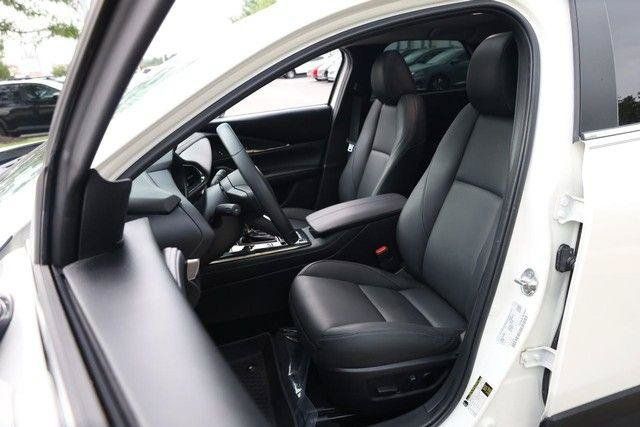 Used 2024 MAZDA CX-30 AWD 2.5 S w/ Preferred Package image 8
