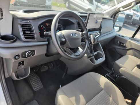 Used 2023 Ford Transit 350 XLT image 16