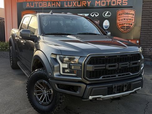 Used 2019 Ford F150 Raptor w/ Equipment Group 802A Luxury AWD/4WD image 1