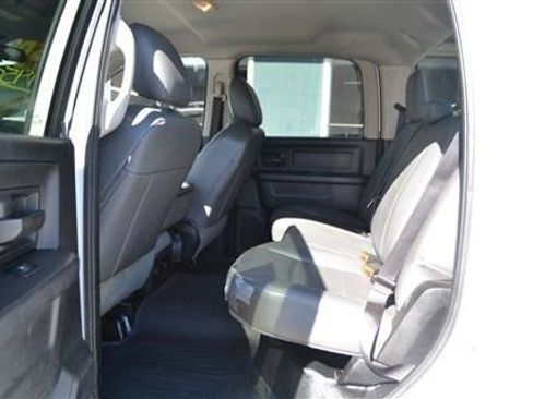 Used 2015 RAM 2500 Tradesman AWD/4WD image 19