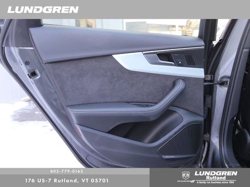 Used 2019 Audi S4 Prestige w/ Prestige Package image 37