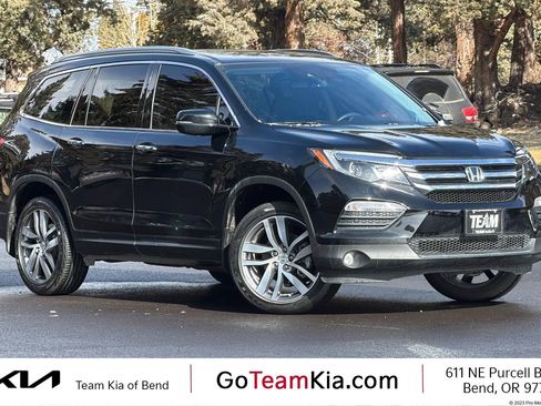 Used 2018 Honda Pilot Elite image 1
