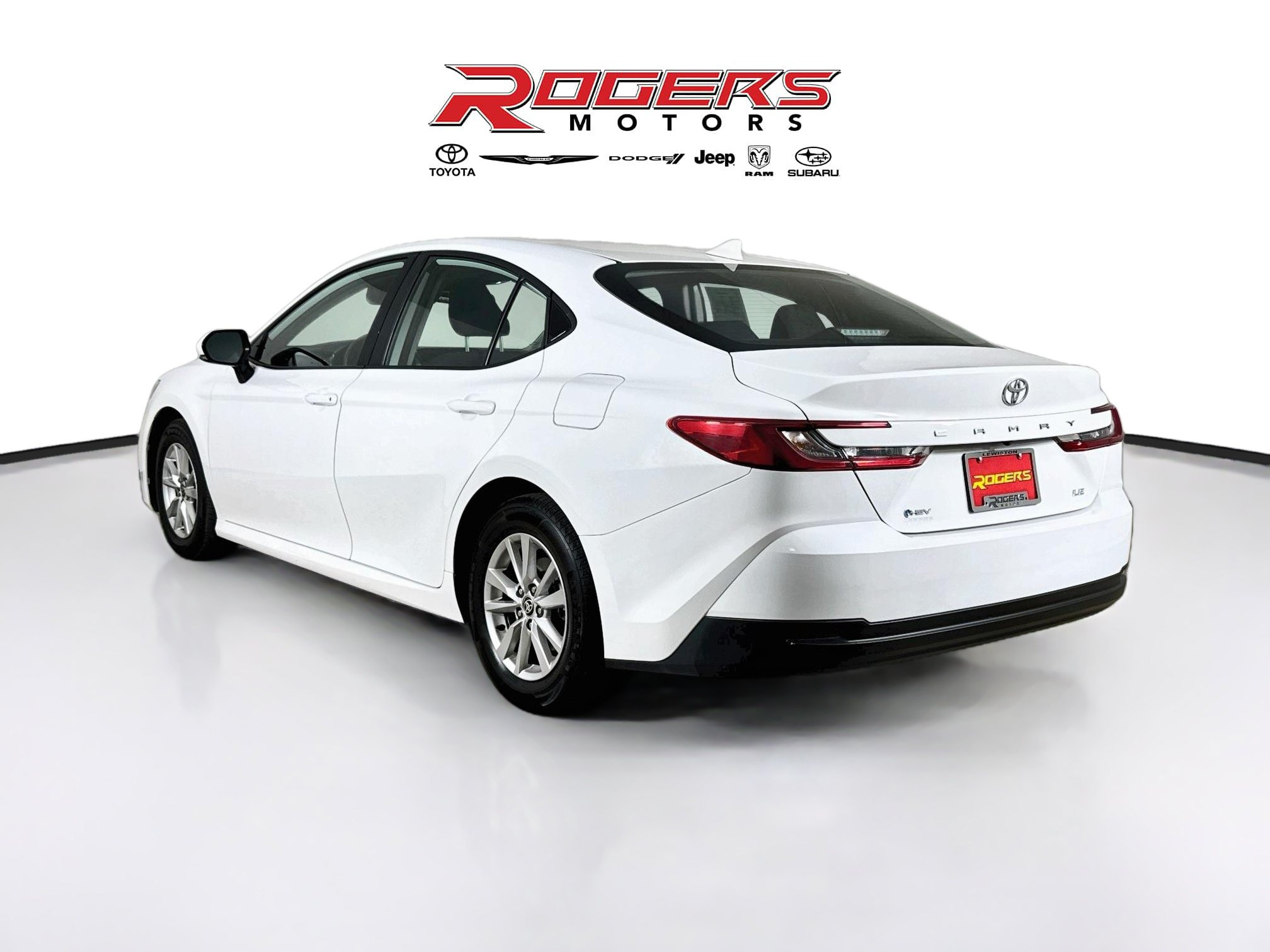 Certified 2025 Toyota Camry LE FWD image 11