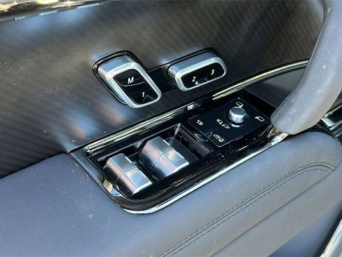 New 2025 Land Rover Range Rover Sport SV Edition Two image 10