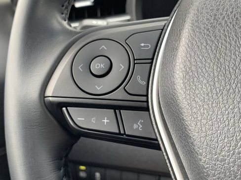 Used 2023 Toyota Venza LE AWD/4WD image 24