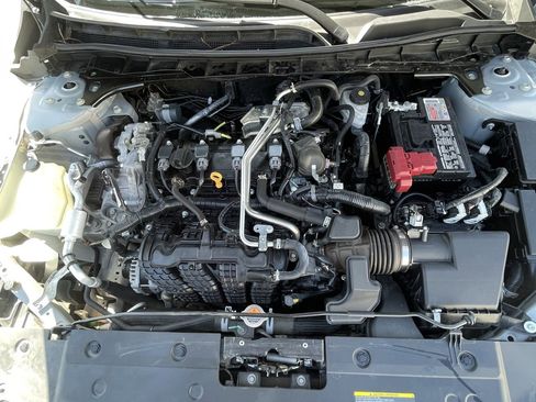 Used 2024 Nissan Altima 2.5 SV image 26