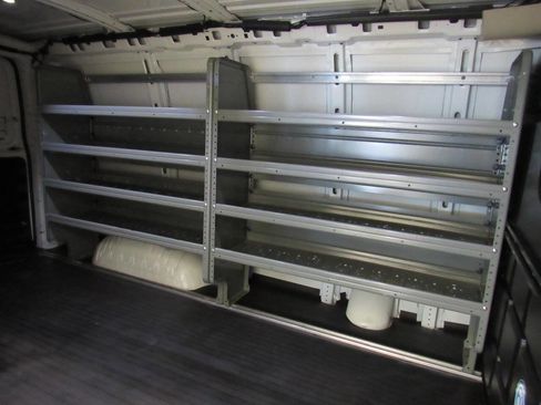 Used 2021 Chevrolet Express 2500 w/ Driver Convenience Package image 23