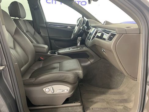 Used 2018 Porsche Macan S AWD/4WD image 41