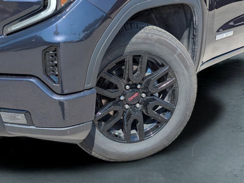 New 2025 GMC Sierra 1500 Elevation image 2