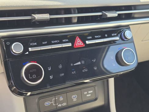 New 2026 Hyundai Tucson Limited FWD image 32