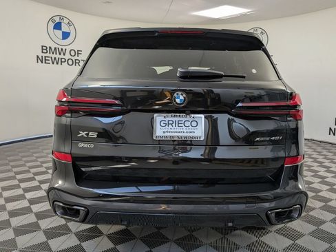 New 2026 BMW X5 xDrive40i w/ M Sport Package AWD/4WD image 7