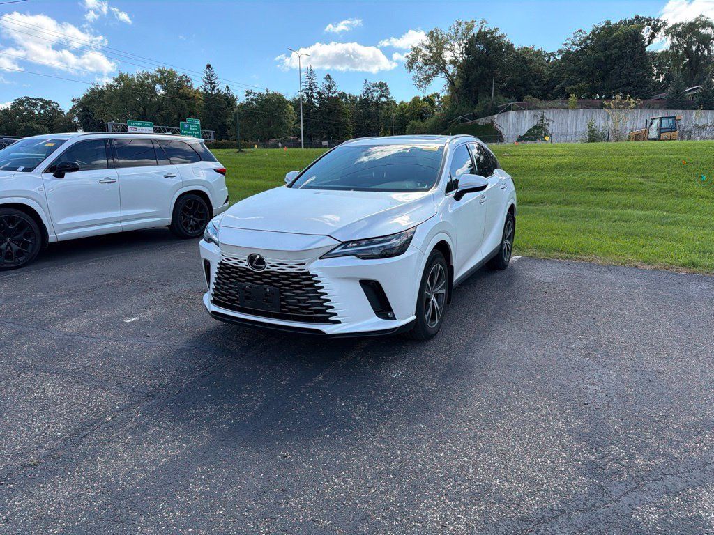 Used 2023 Lexus RX 350 Premium w/ Accessory Package AWD/4WD image 8