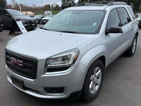 Used 2016 GMC Acadia SLE image 1