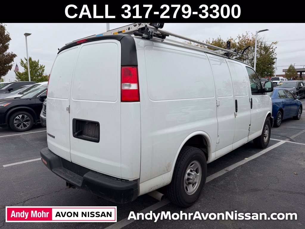 Used 2020 Chevrolet Express 2500 w/ Driver Convenience Package RWD image 4