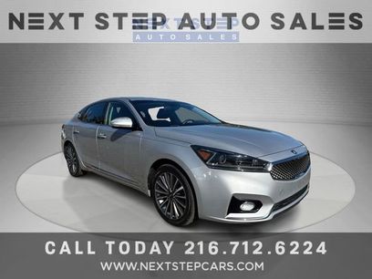 Used 2017 Kia Cadenza Premium