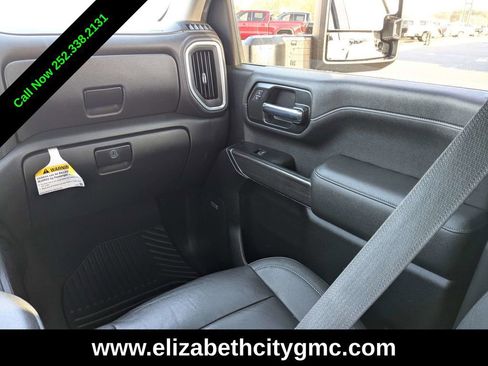 Used 2022 Chevrolet Silverado 2500 LTZ w/ LTZ Plus Package image 17