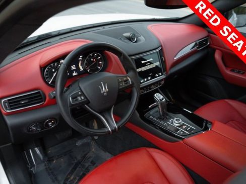 Used 2022 Maserati Levante GT image 22