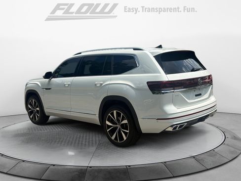 Certified 2026 Volkswagen Atlas SEL Premium R-Line AWD/4WD image 5