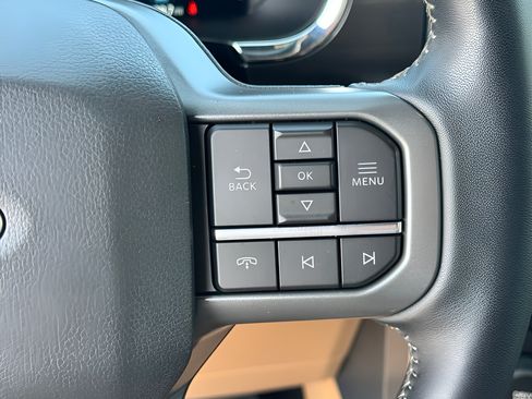 Used 2022 Ford F150 Lariat AWD/4WD image 23