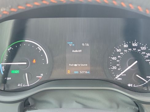 Used 2022 Toyota Sienna XSE FWD image 38