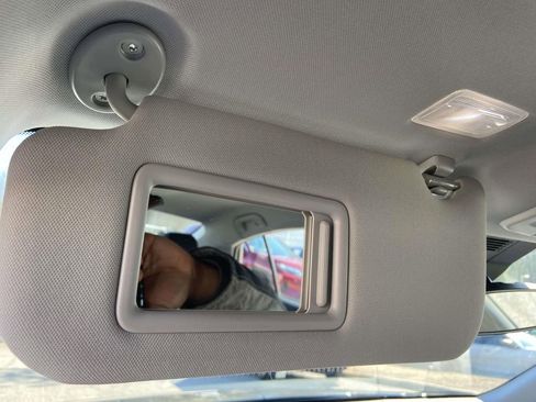 Used 2025 Toyota Camry LE image 28