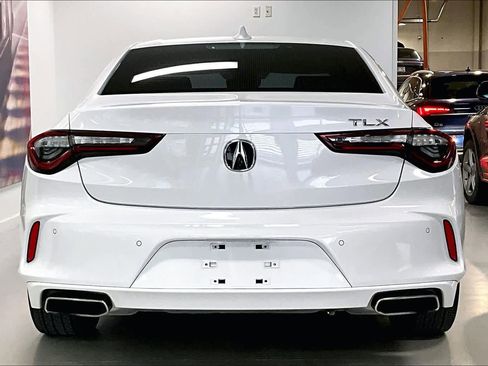 Used 2022 Acura TLX w/Technology Package image 5