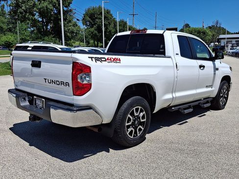 Used 2019 Toyota Tundra SR5 w/ TRD Off Road Package AWD/4WD image 23