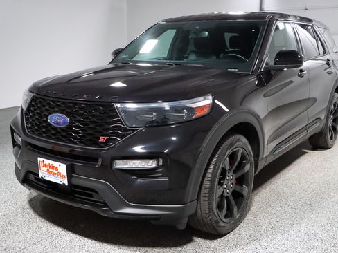 Used 2022 Ford Explorer ST w/ ST Street Pack AWD/4WD image 33
