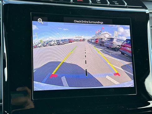 New 2025 Jeep Grand Cherokee Laredo X w/ Luxury Tech Group I image 19