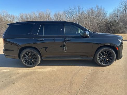 Certified 2023 Cadillac Escalade Sport Platinum image 6