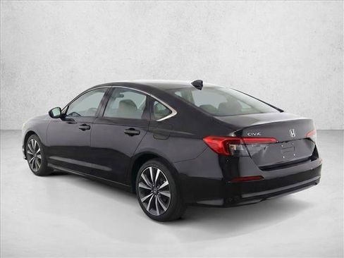 Used 2023 Honda Civic EX image 5
