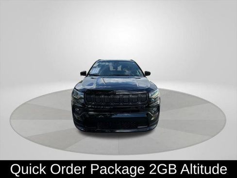 Certified 2022 Jeep Compass Altitude image 3