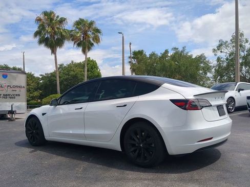 Used 2023 Tesla Model 3 Standard Range RWD image 7