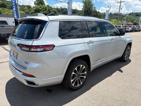 Used 2021 Jeep Grand Cherokee L Overland AWD/4WD image 11