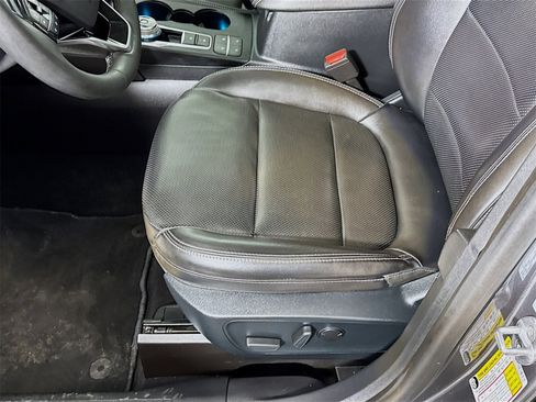 Used 2021 Ford Escape Titanium w/ Class II Trailer Tow Package image 16