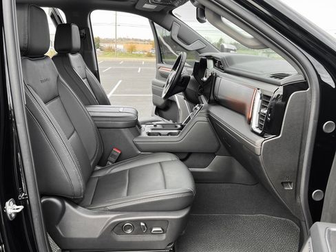 Used 2025 GMC Sierra 2500 Denali image 21