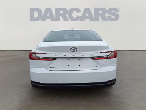Used 2025 Toyota Camry LE FWD image 6