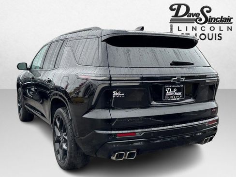 Used 2024 Chevrolet Traverse RS w/ LPO, Floor Liner Package image 7