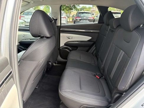 Used 2024 Hyundai Tucson SEL AWD/4WD image 14