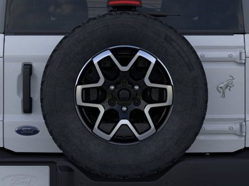New 2026 Ford Bronco Outer Banks AWD/4WD image 25