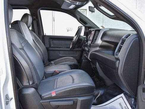 Used 2022 RAM 5500 Tradesman w/ Chrome Appearance Group image 30