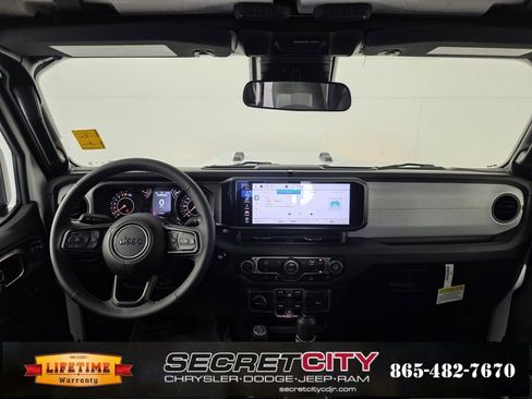 New 2025 Jeep Gladiator Sport image 27