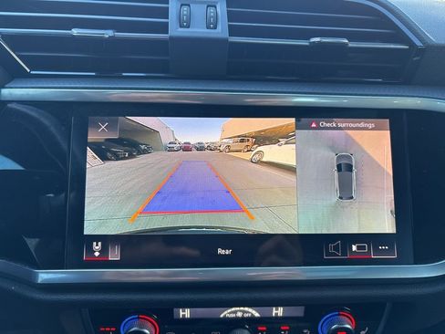 Used 2022 Audi Q3 2.0T Premium Plus w/ Premium Plus Package image 25