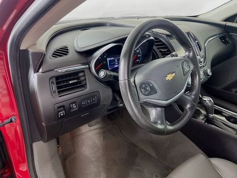 Used 2014 Chevrolet Impala LTZ FWD image 10